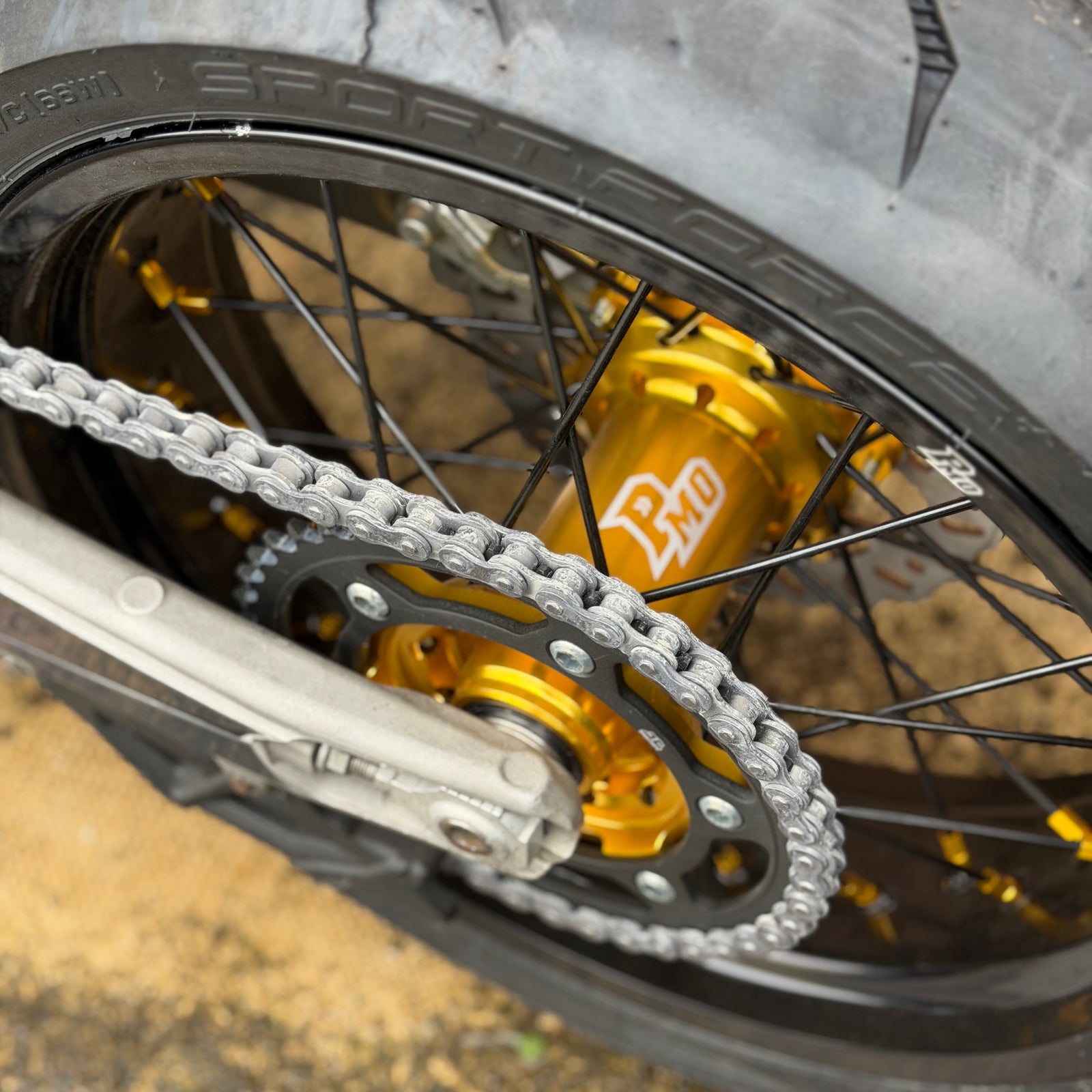 Personalizzazione moto PMO Racing