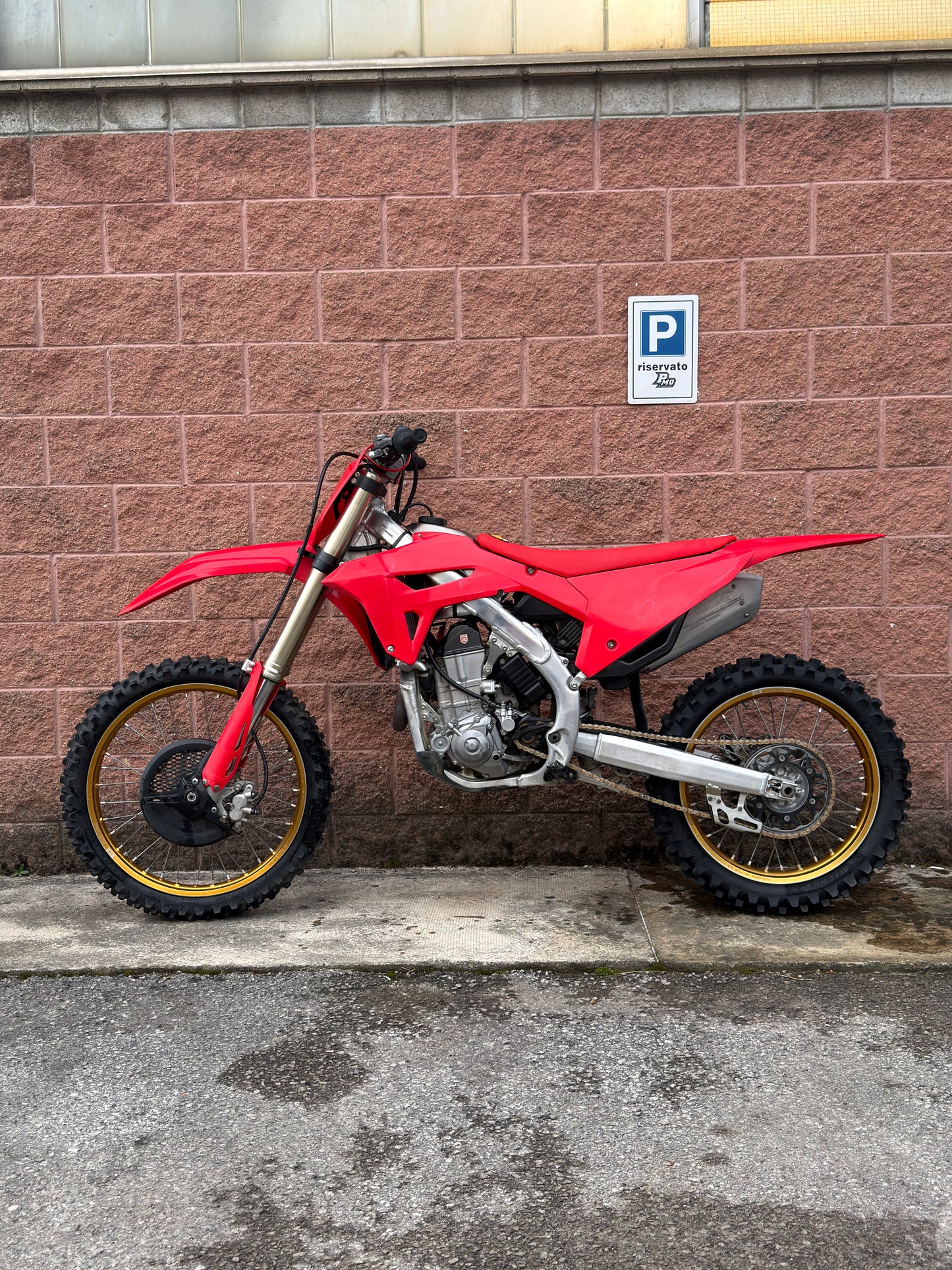 HONDA CRF 450 2023